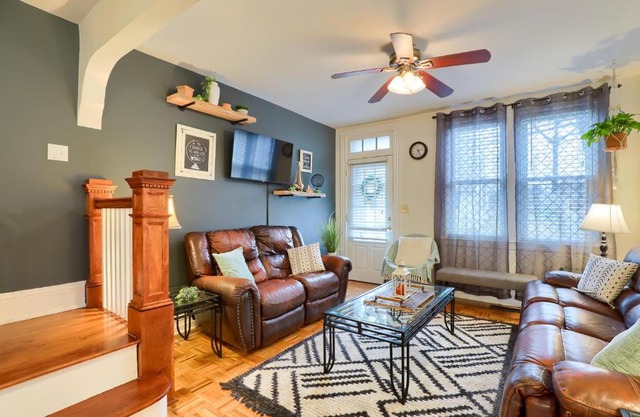Rare City Home w/Backyard Fire-pit & Hot tub