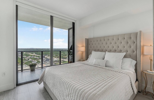 RARE FIND 2 beds Midtown Resort & Amenities Miami