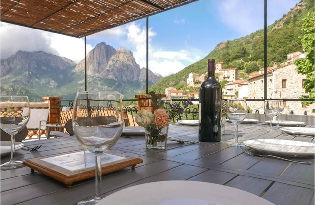 Rare village house in OTA for10 people