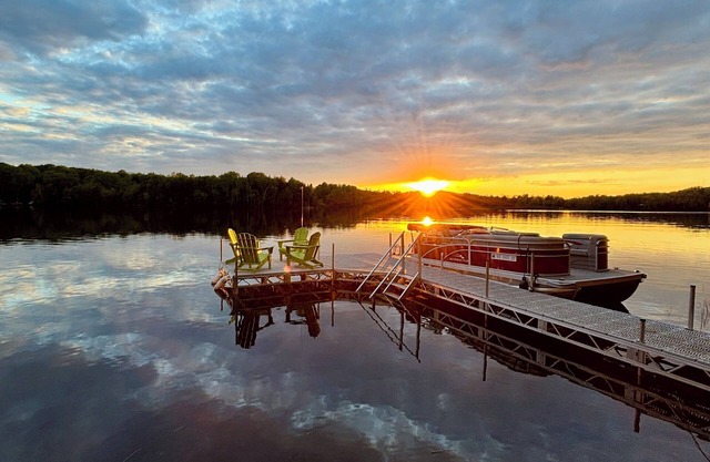 Ready, Sunset, Go . to "Otto's"