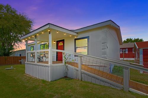 Red Door Cottage