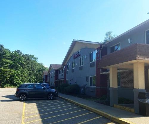 Red Roof Inn Queensbury