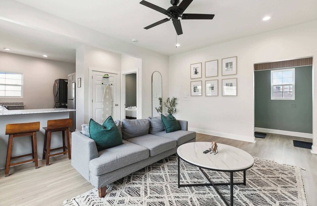 Red Stick Proud - 1BR Apartment, 2nd Floor