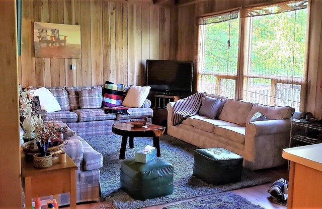 Redbird - Cozy Waterfront Cottage on Muskoka River