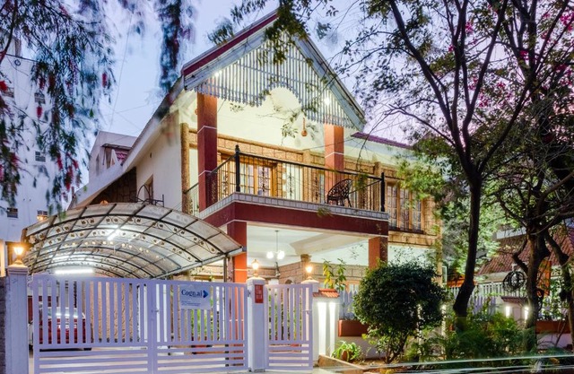 Redstone Villa by Revkeys