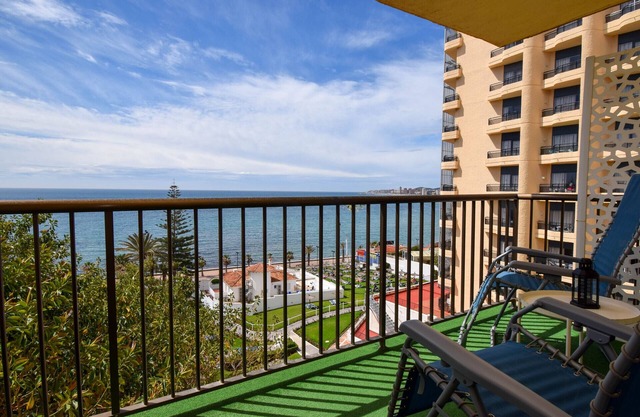 Ref: 312 Top floor 2 bed apartment in Torreblanca with sea views