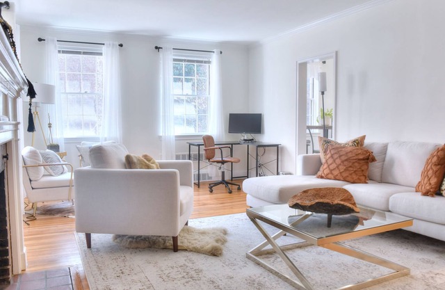 Refined urban living on the park, in historical Beacon Hill
