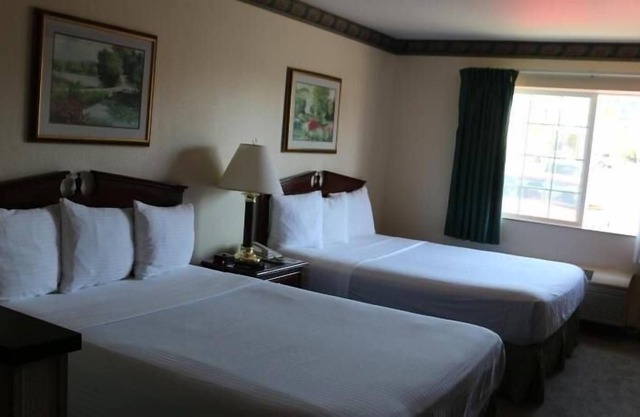 Relax and Recharge in GuestHouse Kelso Longview! Free Parking, Pets Allowed
