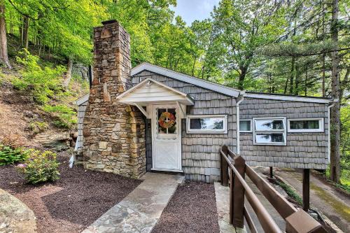 Relax and Unwind - Bird Creek Cottage at Cliffwood