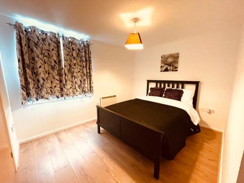 Relax steps from heathrow Terminal 4 ,Entire 2 Bed Room appartment