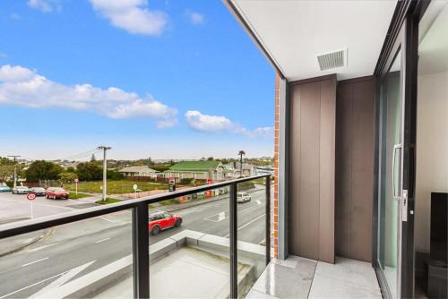 Relaxing Apt Steps from Eden Park Zodiak Stays