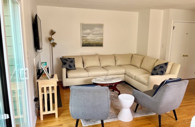 Relaxing Bethany Beach townhome - 1 mile from the beach