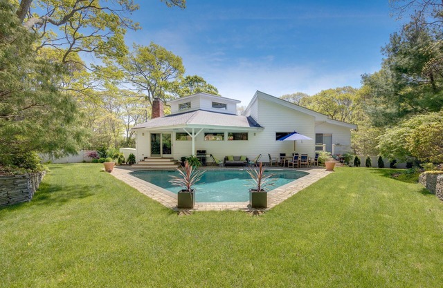 Relaxing East Hampton Home with Heated Pool + Harbor Access + Chef's Kitchen