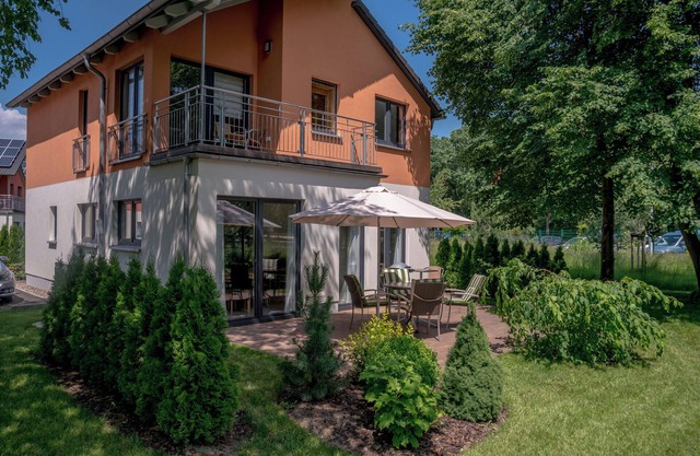 Relaxing family holiday in the idyllic house 07 Weide in Berlin!
