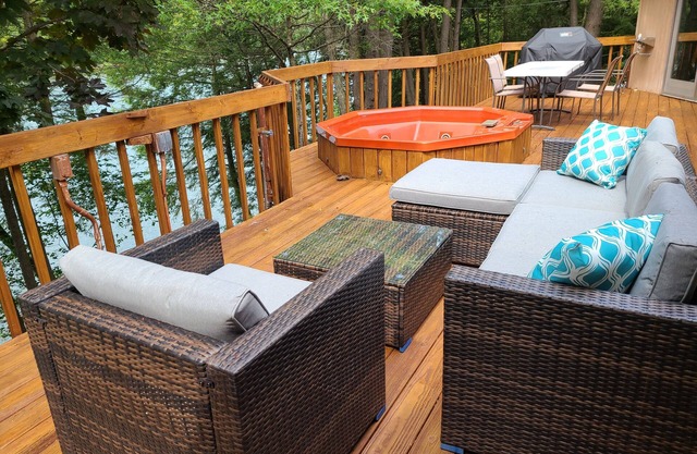 Relaxing Lakefront Home on Swinging Bridge Reservoir in Monticello