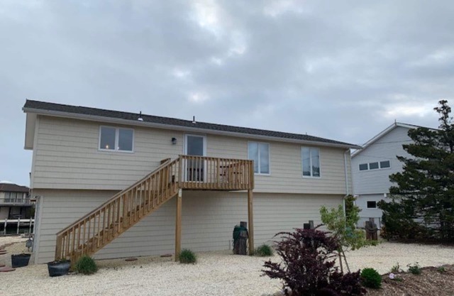 Relaxing Tides - private dock, waterfront, perfect location