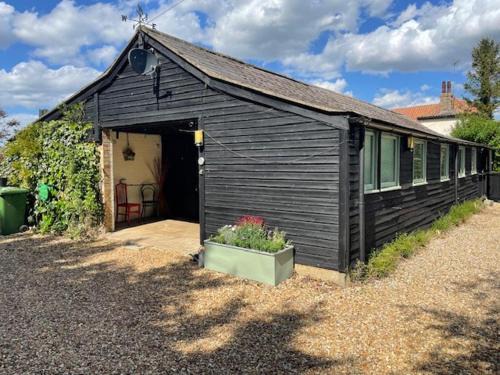 Remarkable 2-Bed Barn in Downham Market