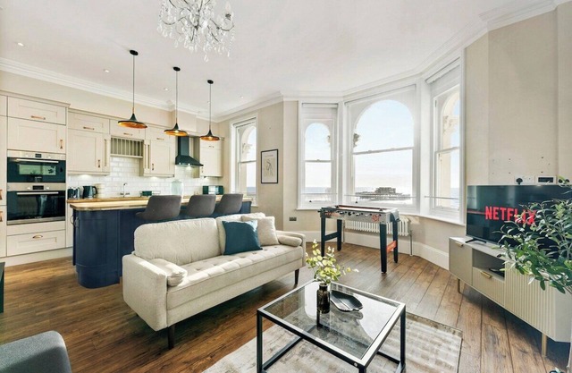 Remarkable Penthouse - Sea Views