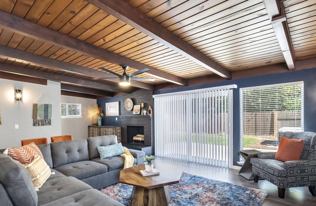 Remodeled East Sac Beauty with Garage + Hot-Tub