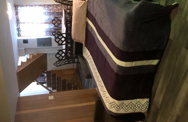 Remodeled historical cozy home, w/fire pit, 10 min walk to Lake Michigan & trail