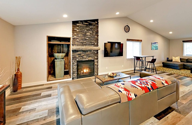 Remodeled Ranch near Old Mill District