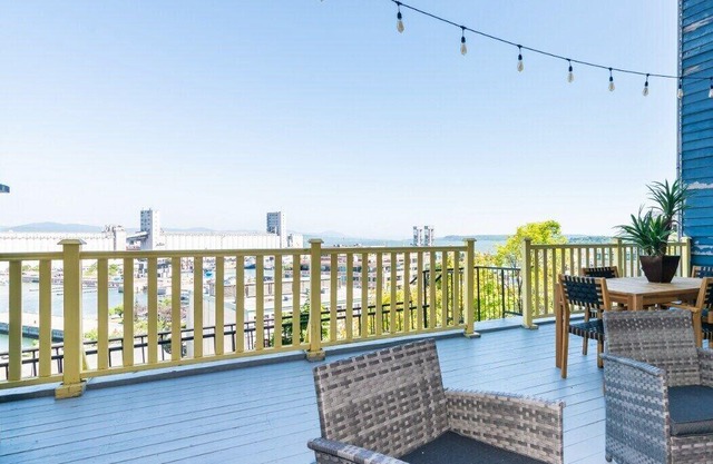 Remparts 2 Bed with Views Private Terrace & Sauna