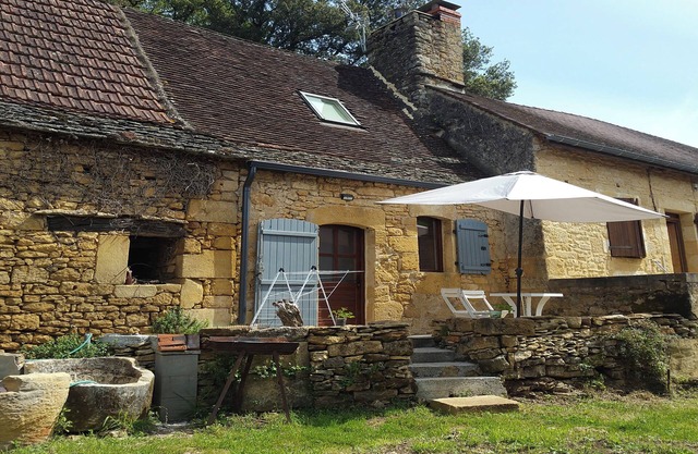 Renovated 18th century building, terrace, near Sarlat