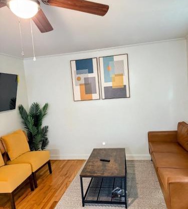 Renovated 2 Bed Walltown Home Walk To Duke! B