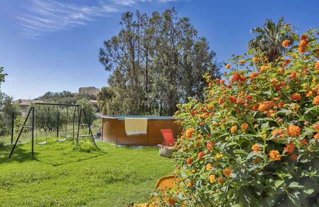 Renovated apartment, with above-ground pool and large garden