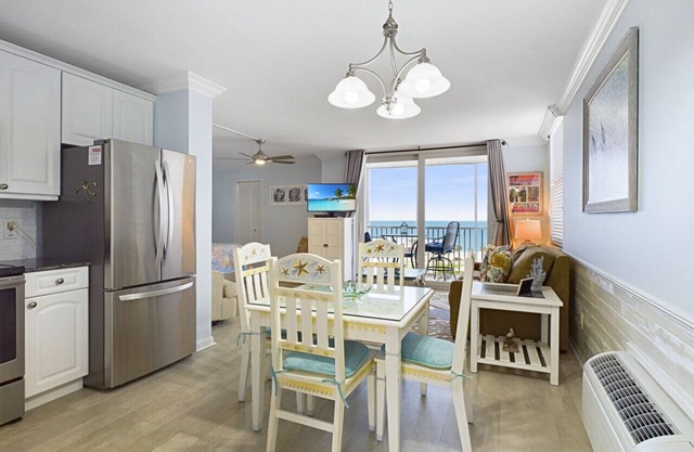 Renovated Condo w/Gulf Views, Beach Access, 2 Pools + Free Bike for Guests