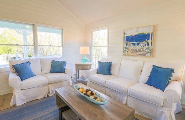 Renovated Home w/Lagoon Views, Screened Porch, Deck & Community Pool; 5 Minute Walk to Beach!