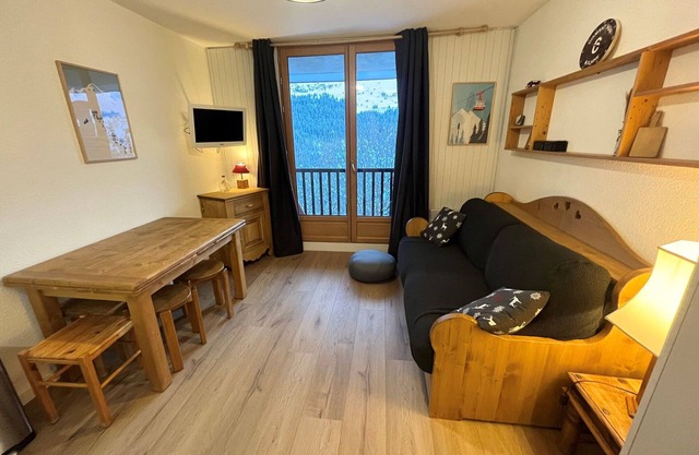 Renovated Studio - Flaine Forêt - 4 ppl, Balcony, Ski Locker