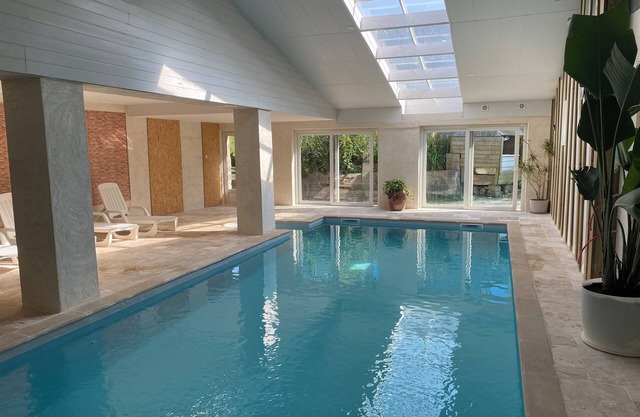 Rental house with pool sauna