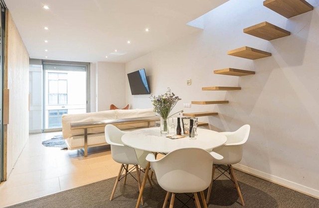 Rentals: Duplex Sant Gervasi apt, private terrace