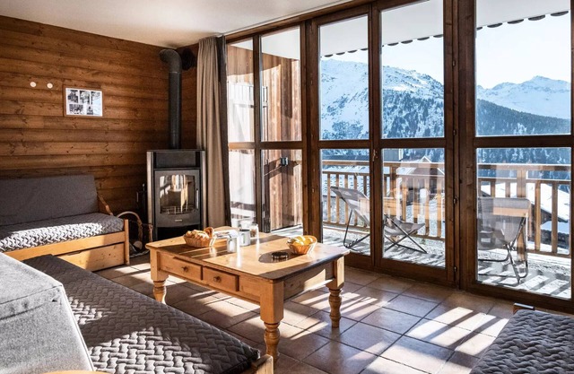 Residence Les Balcons de La Rosière * - 6 Room Apartment 10/12 People
