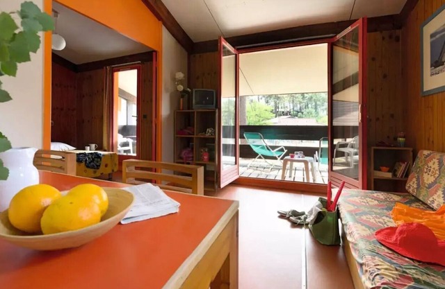 Residence Les Sentes - 3 room apartment for 6 people with covered balcony