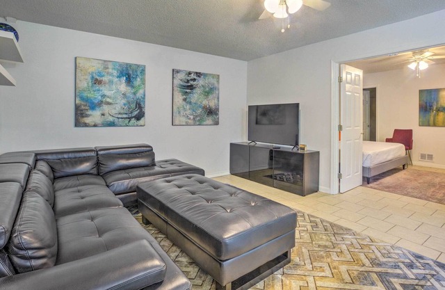 Residential Retreat ~ 18 Mi to Downtown ATL!