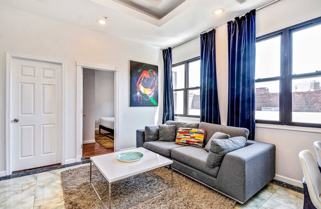 Retreat in a Stylish 2BD Apartment in the Heart of the City