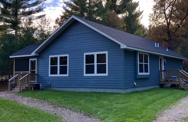 Retreat in the Pines - 5 Min. to Sand Valley Golf & Lake Access to Petenwell