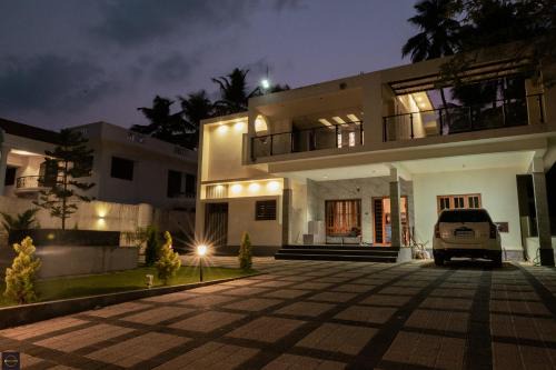 Reunion Marina Villa