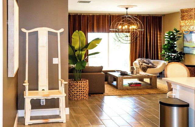 RH Style Beach House, 3Bedrooms, 6 guests, 8min to Ocean