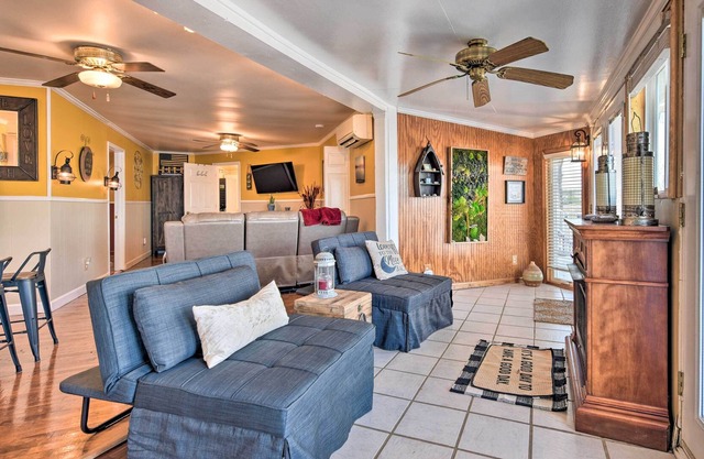 Ridgeway Lake House Rental w/ Boat Dock!