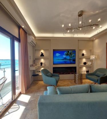 Rika's Sea View Apartment