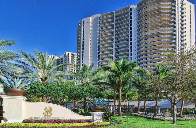 Ritz-Carlton Singer Island, Palm Beach-Elegant Private Beachfront