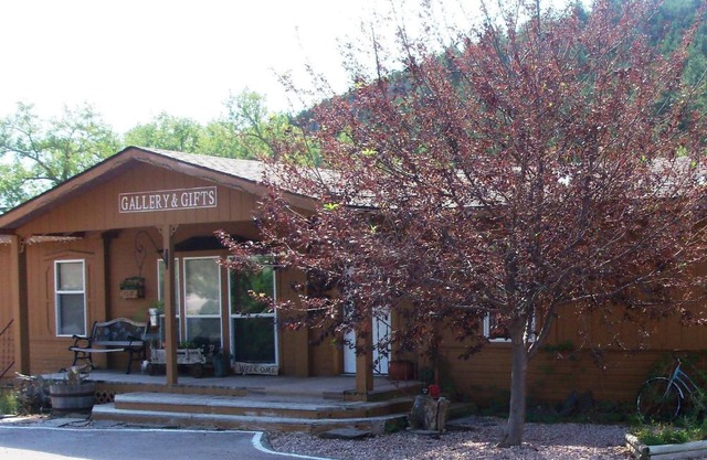 River Falls Lodging -Black Hills, South Dakota