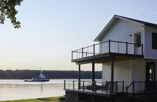 River House South / Waterfront