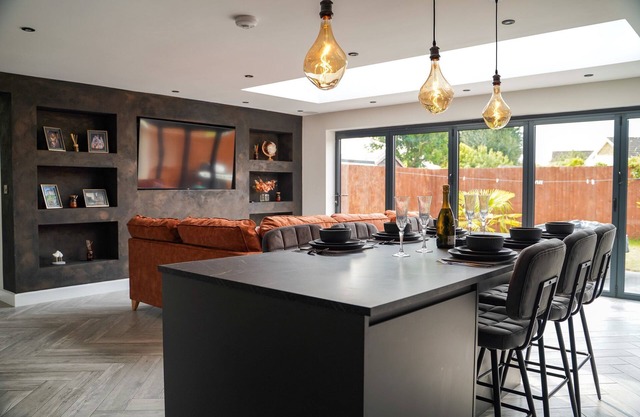 River Retreat - York - Elegant property that sleeps 9 guests in 5 bedrooms