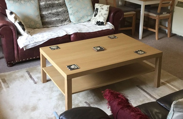 Riverview 2 Bedroom Apartment with ensuite facilities own parking space