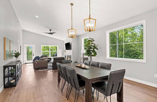 RiverWest Island View -Brand New- Dog Friendly-Sauna-20% off Bike Rentals