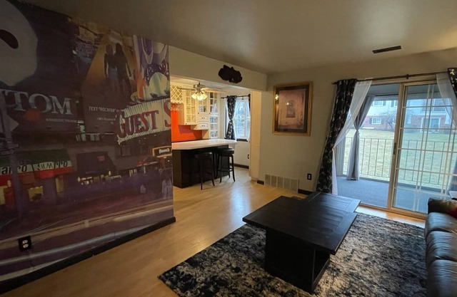 Rochester Place Condo